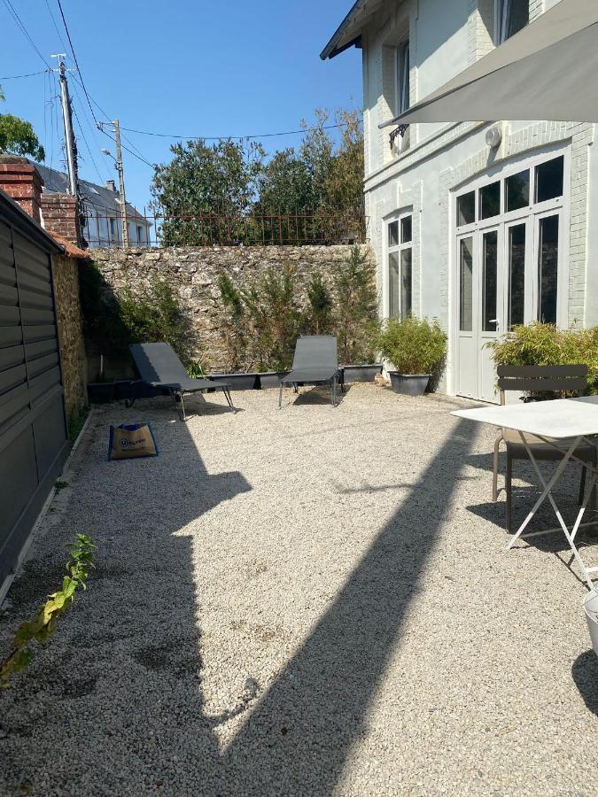 La Cote Villa Granville Exteriör bild